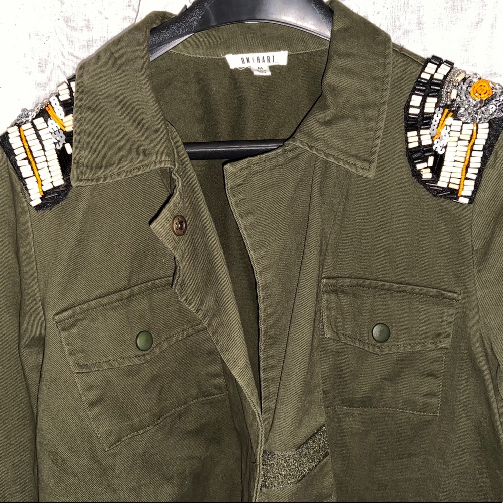 Trendy Green Utility Jacket - Picture 2 of 3